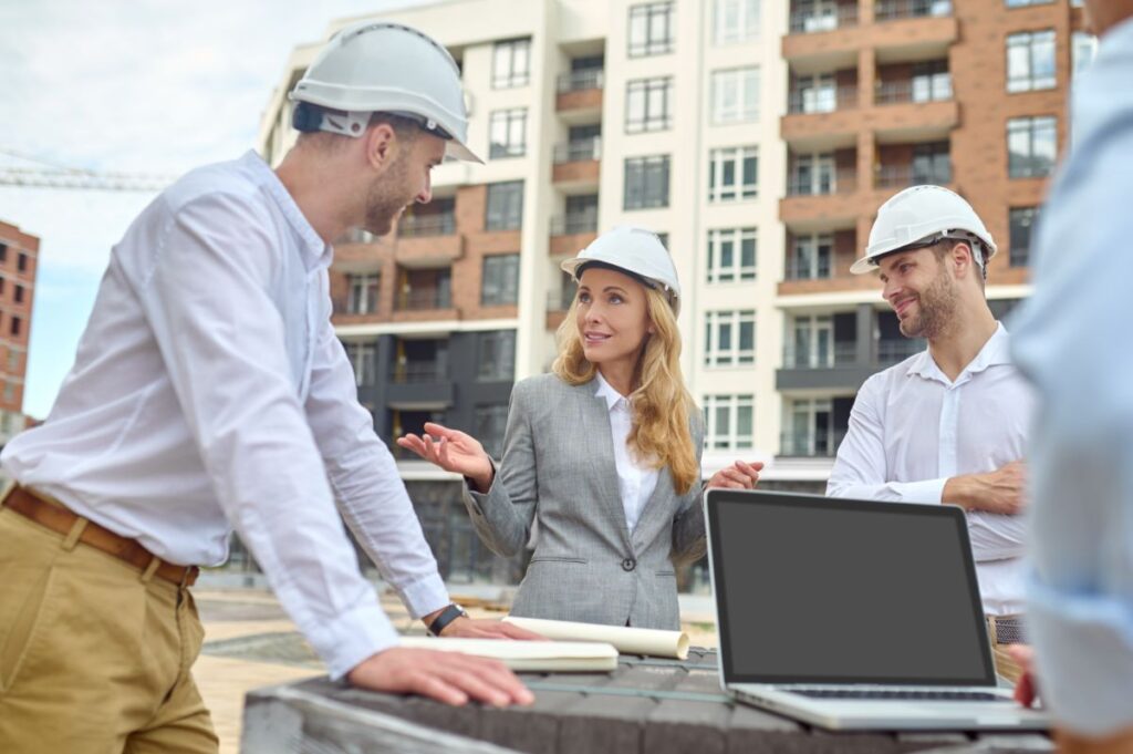 managing people in construction 